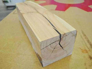 木材开裂修补